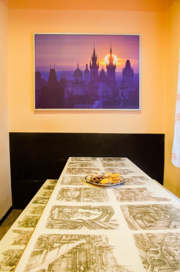 Best Spot Hostel Praha Bagian luar foto